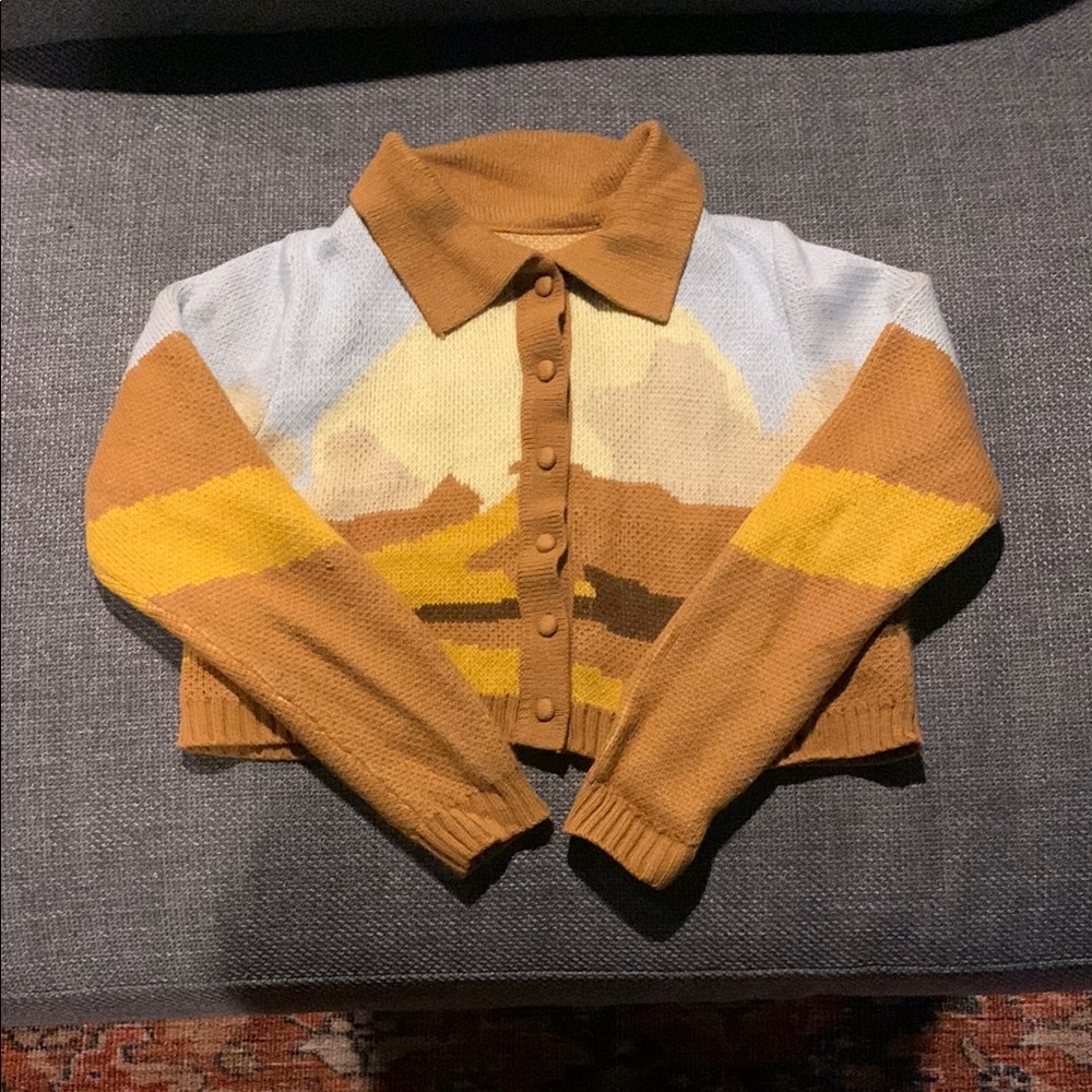 Long Sleeved Cropped Vintage Cardigan